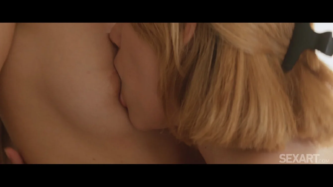 SexArt Vixi Rafi And Sally Hunter Four Seasons XXX